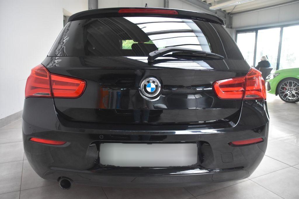 BMW 118 i Advantage Navi Klimaauto HarmanKardon PDC