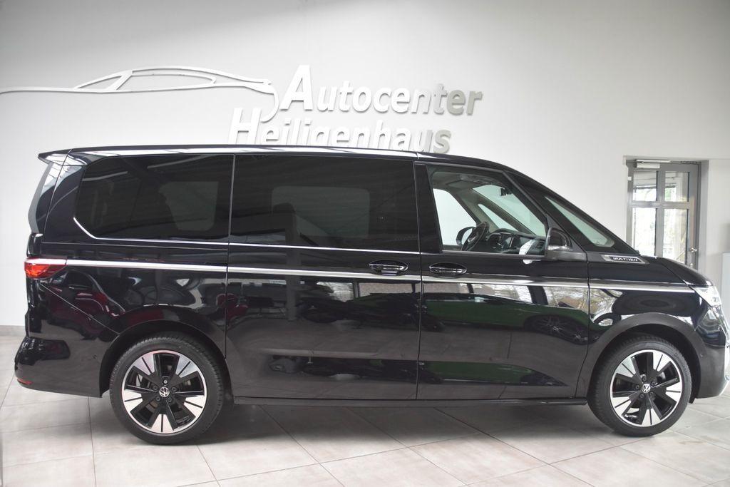 Volkswagen T7 Multivan Style lang Standhzg Leder Matrix AHK