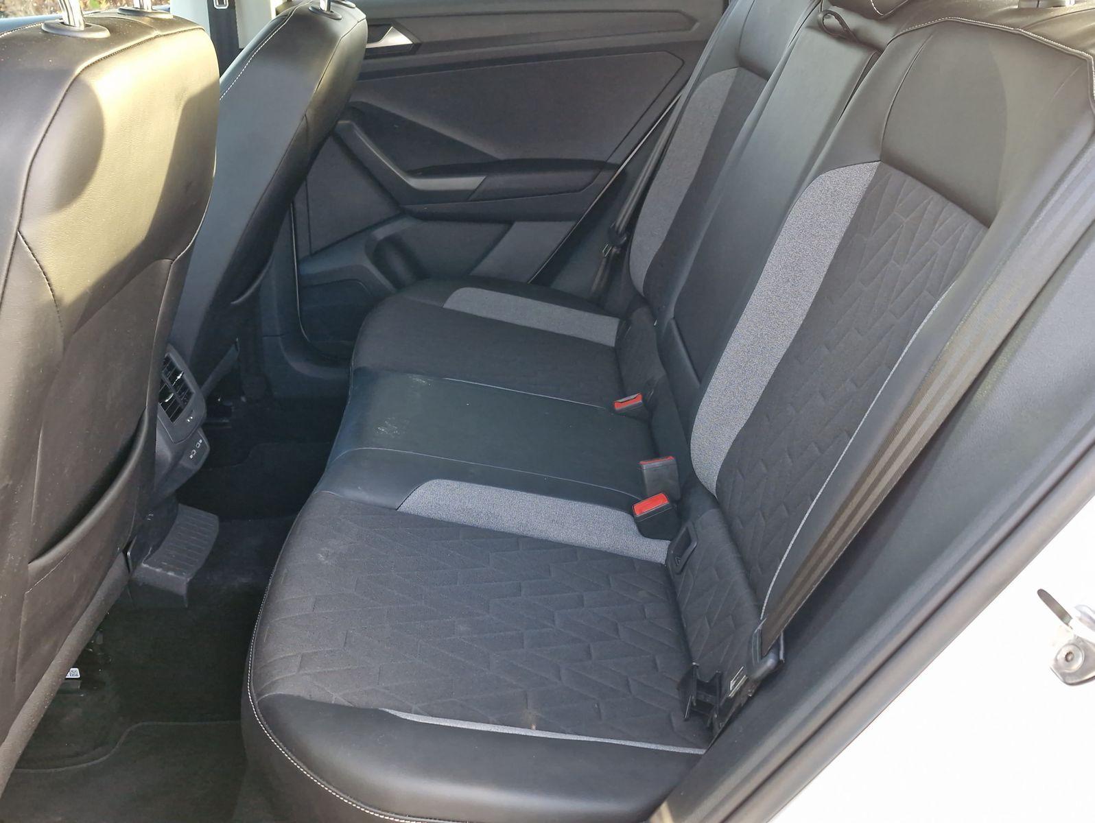 Volkswagen T-Roc 1.5 TSI DSG Goal Navi LED SHZ ACC ParkLenk