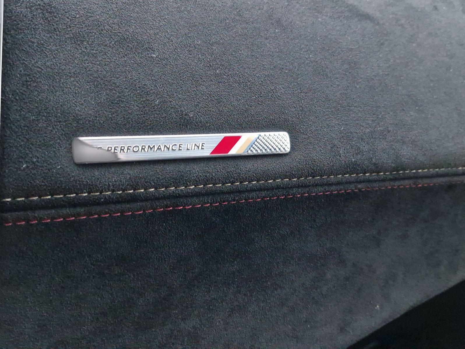 DS Automobiles DS7 Crossback PHEV 225 e-AT Performance Line LED