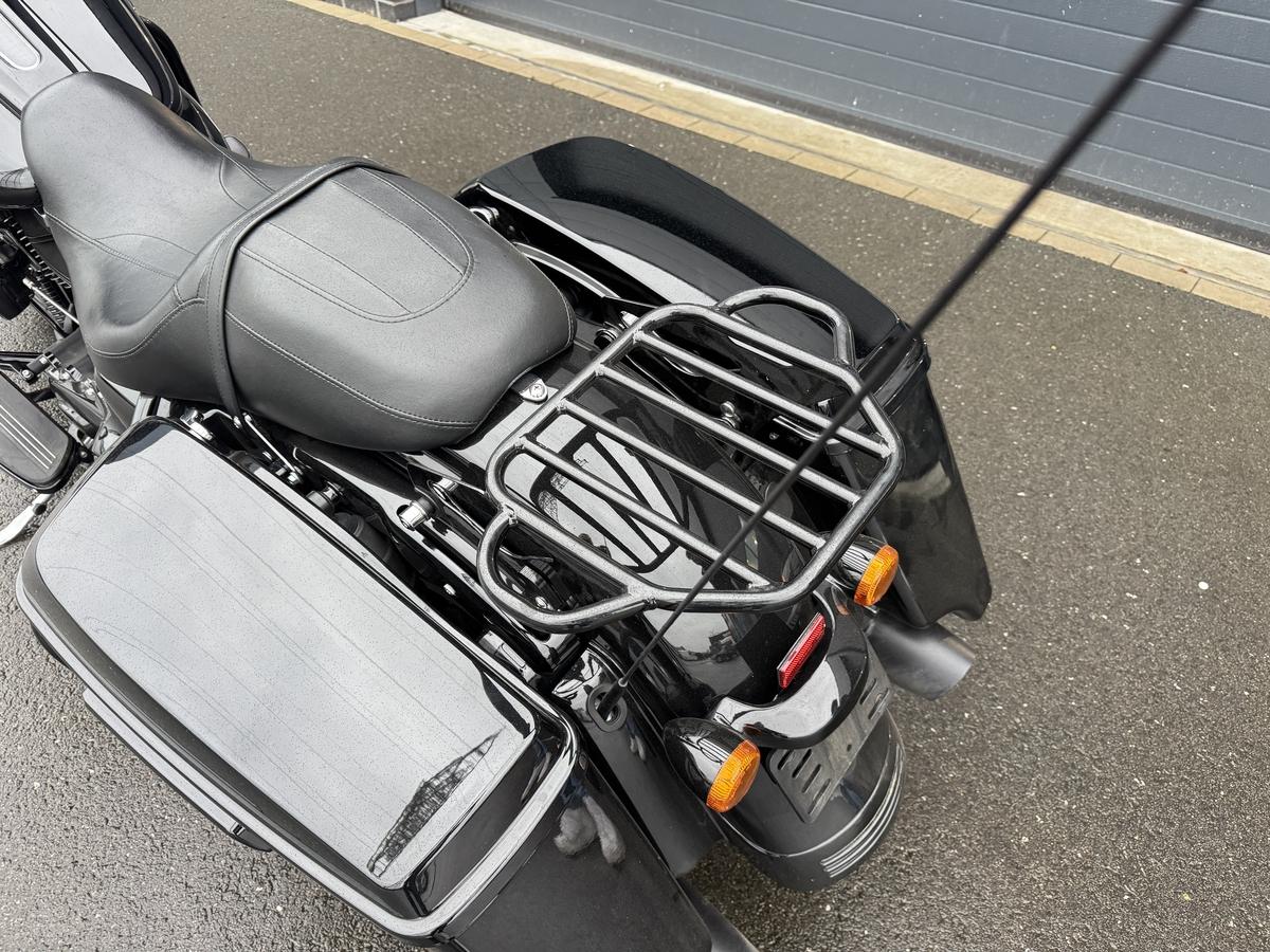 Harley-Davidson Street Glide Special+Black+Tempomat+Koffer