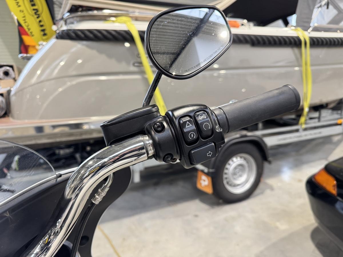 Harley-Davidson Sport Glide White+Tempomat+Koffer