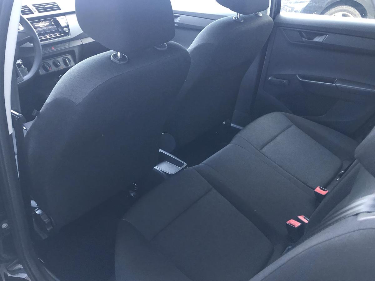 Skoda Fabia 1.0 MPI Cool Plus KLIMA*ALU*PDC*SHZG*ALLWETTER