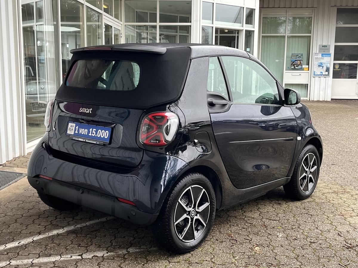 Smart ForTwo EQ cabrio*EXCLUSIVE*22kW*CAM*MEDIA*ALU*ALLW*LED*SHZ*