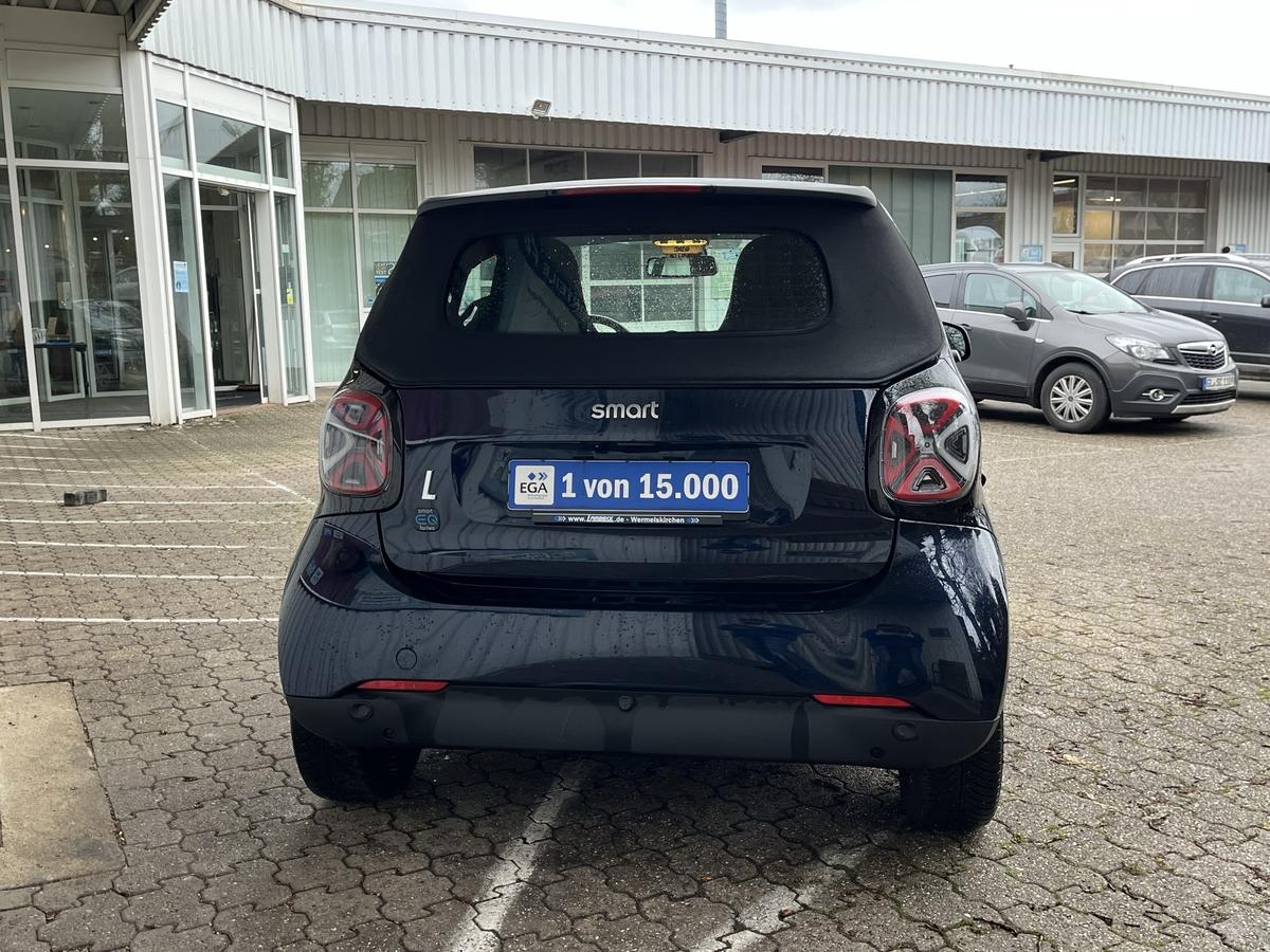 Smart ForTwo EQ cabrio*EXCLUSIVE*22kW*CAM*MEDIA*ALU*ALLW*LED*SHZ*