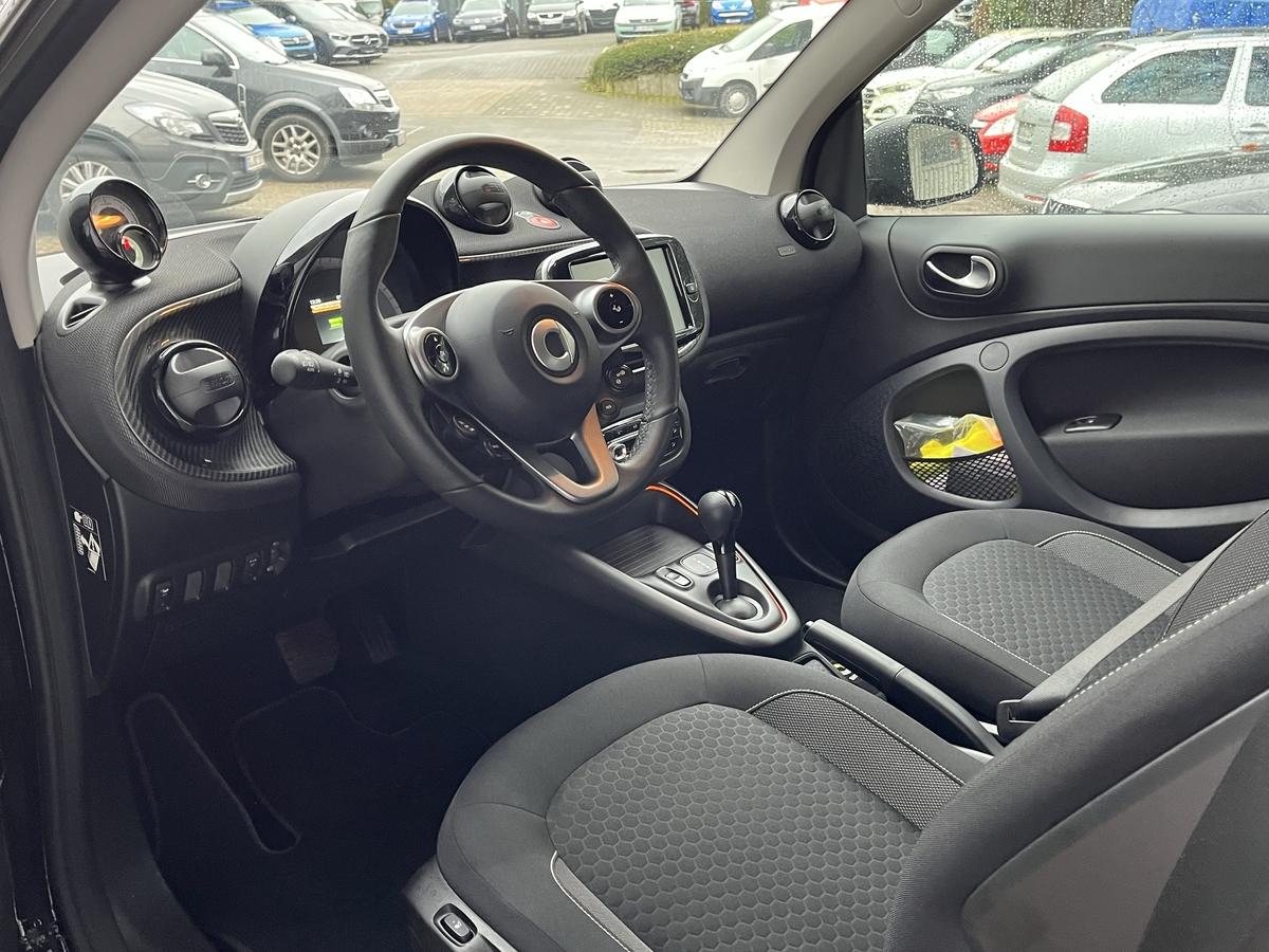 Smart ForTwo EQ cabrio*EXCLUSIVE*22kW*CAM*MEDIA*ALU*ALLW*LED*SHZ*