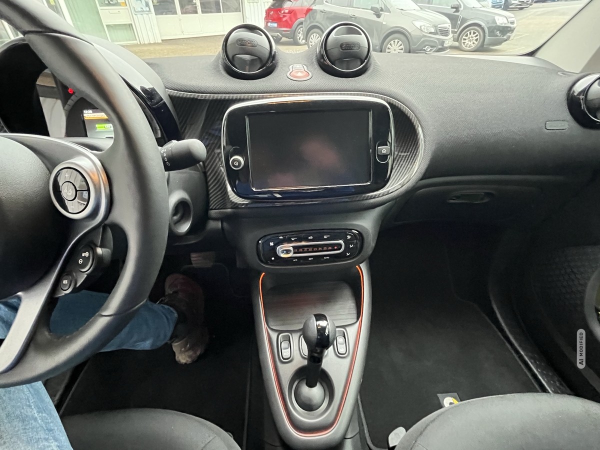 Smart ForTwo EQ cabrio*EXCLUSIVE*22kW*CAM*MEDIA*ALU*ALLW*LED*SHZ*