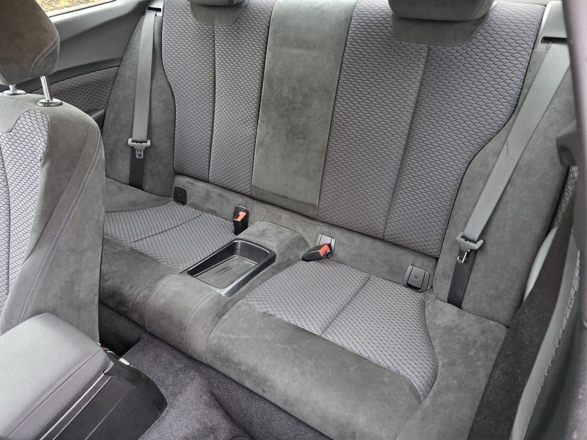 BMW 225 2er - 225d Temp. HK.