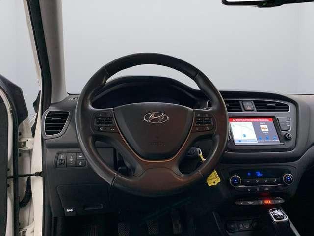 Hyundai i20 Style *RFK*LRH*SHZ*