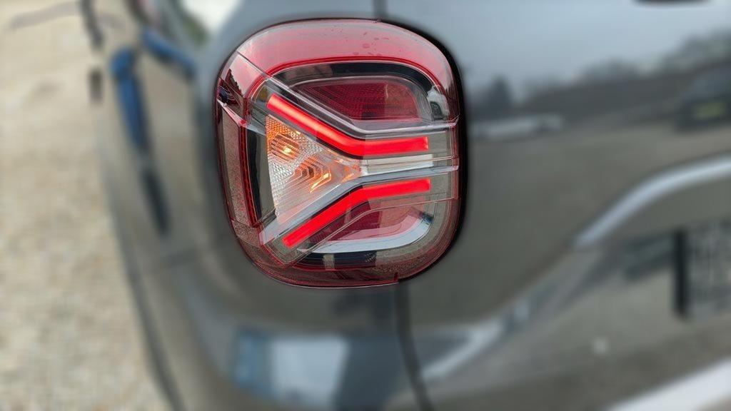 Dacia Duster II 1,5 Blue dCi Extreme Keyless LED Navi Kamera 360°