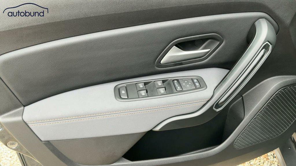 Dacia Duster II 1,5 Blue dCi Extreme Keyless LED Navi Kamera 360°