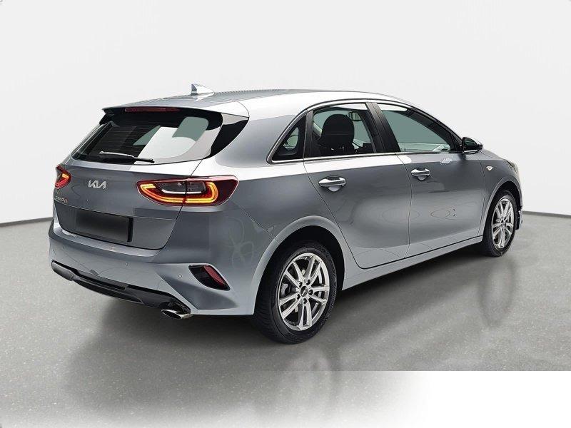 Kia cee'd / Ceed 1,5 T-GDI VISION NAVI KOMFORT WINTER KAMERA LM16