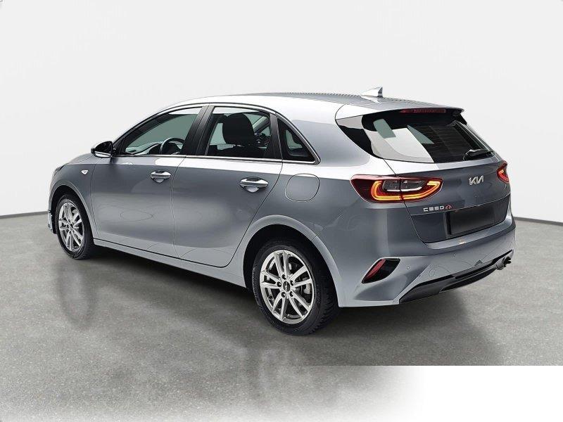 Kia cee'd / Ceed 1,5 T-GDI VISION NAVI KOMFORT WINTER KAMERA LM16