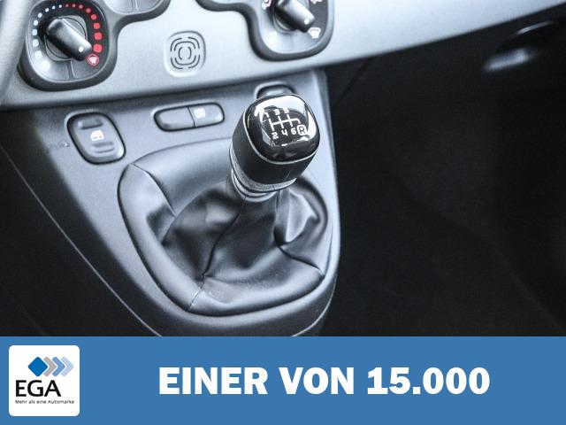 Fiat Panda DAB Berganfahrass. Klima BT teilb.Rücksb eFH RDC Radio ZV ESP ABS Servo TR