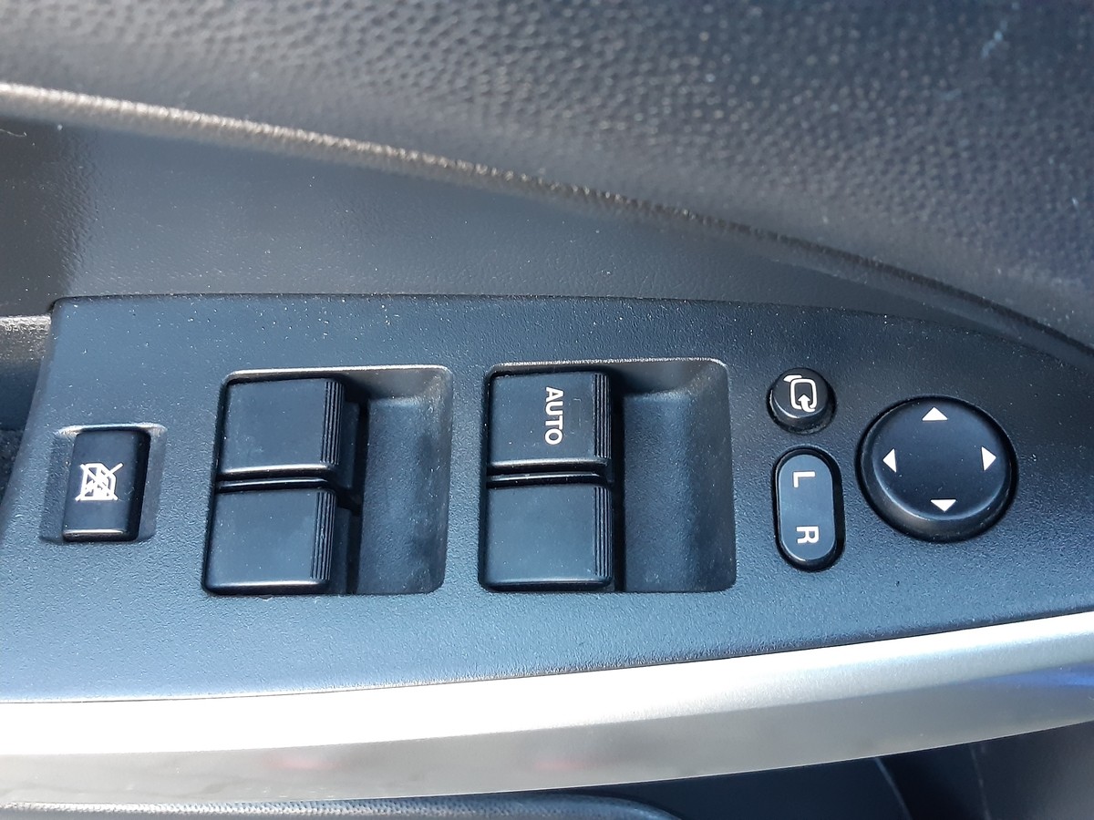 Mazda 2 5T Impression