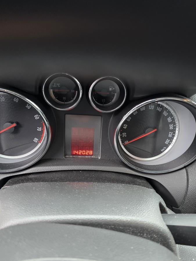 Opel Mokka 1.6 Edition ecoFlex #Klima #AHK #ALU #GJR #Tempomat