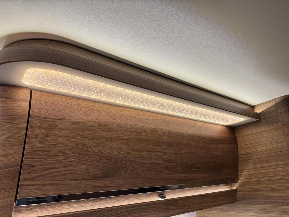 Tabbert Puccini 550 E 2.5m+2000kg+City-Wasser