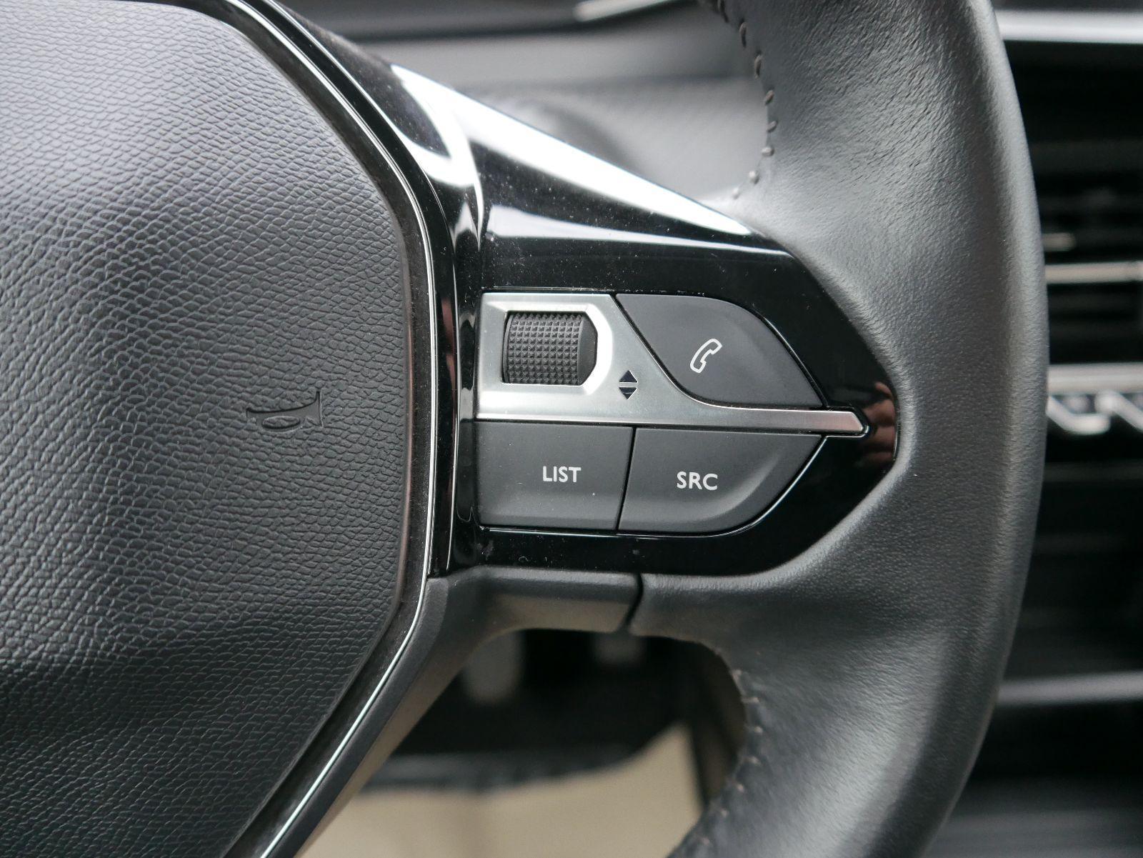 Peugeot 208 PureTech  Active Pack - S&S*NAVI*LED*PDC-HI*TEMPOMAT*KLIMA*BLUETOOTH