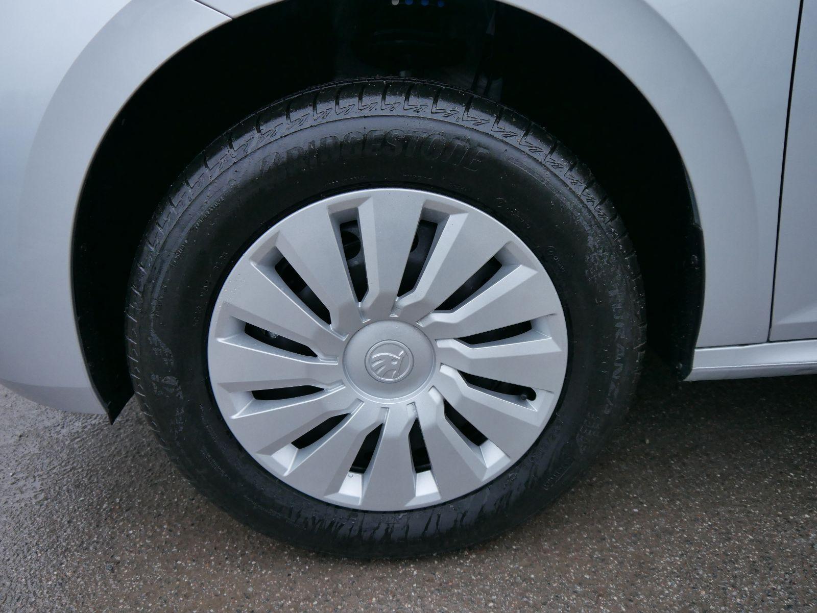 Skoda Kamiq Selection 1.0 TSI DSG*PDC*SHZ*SMARTLINK*MATRIX-LED*AHK-SCHWENKBAR*TEMPOMAT