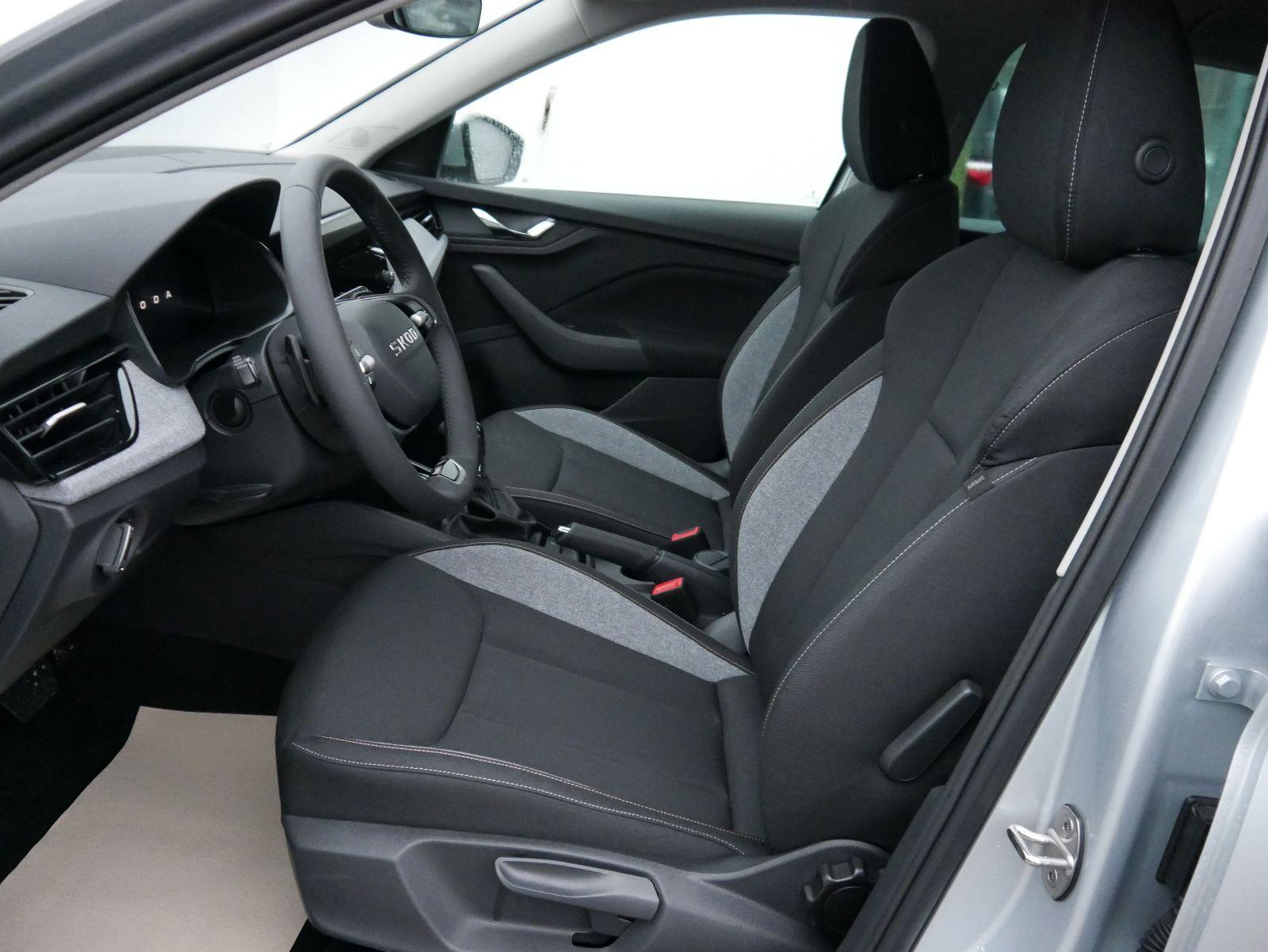 Skoda Kamiq Selection 1.0 TSI DSG*PDC*SHZ*SMARTLINK*MATRIX-LED*AHK-SCHWENKBAR*TEMPOMAT