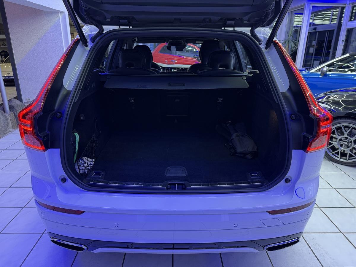 Volvo XC60 2.0 T4 R Design