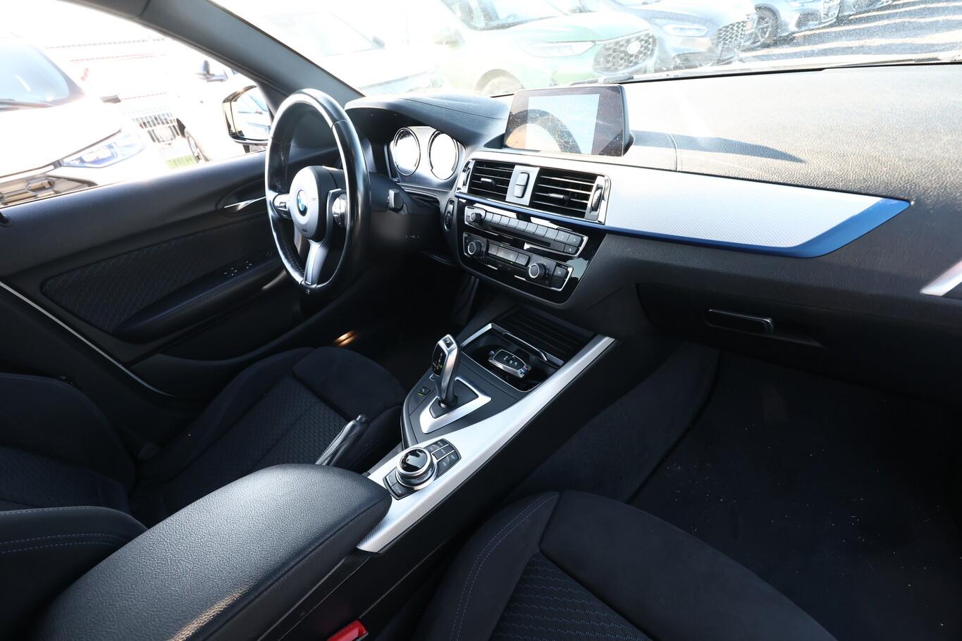 BMW 120 i M Sport LED Nav Temp PrivG PDC 18Z Klimaaut