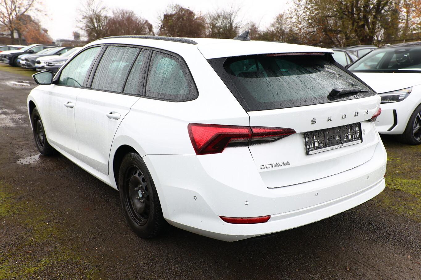 Skoda Octavia Combi 2.0 TDI 150 DSG Ambition PDC SmLi