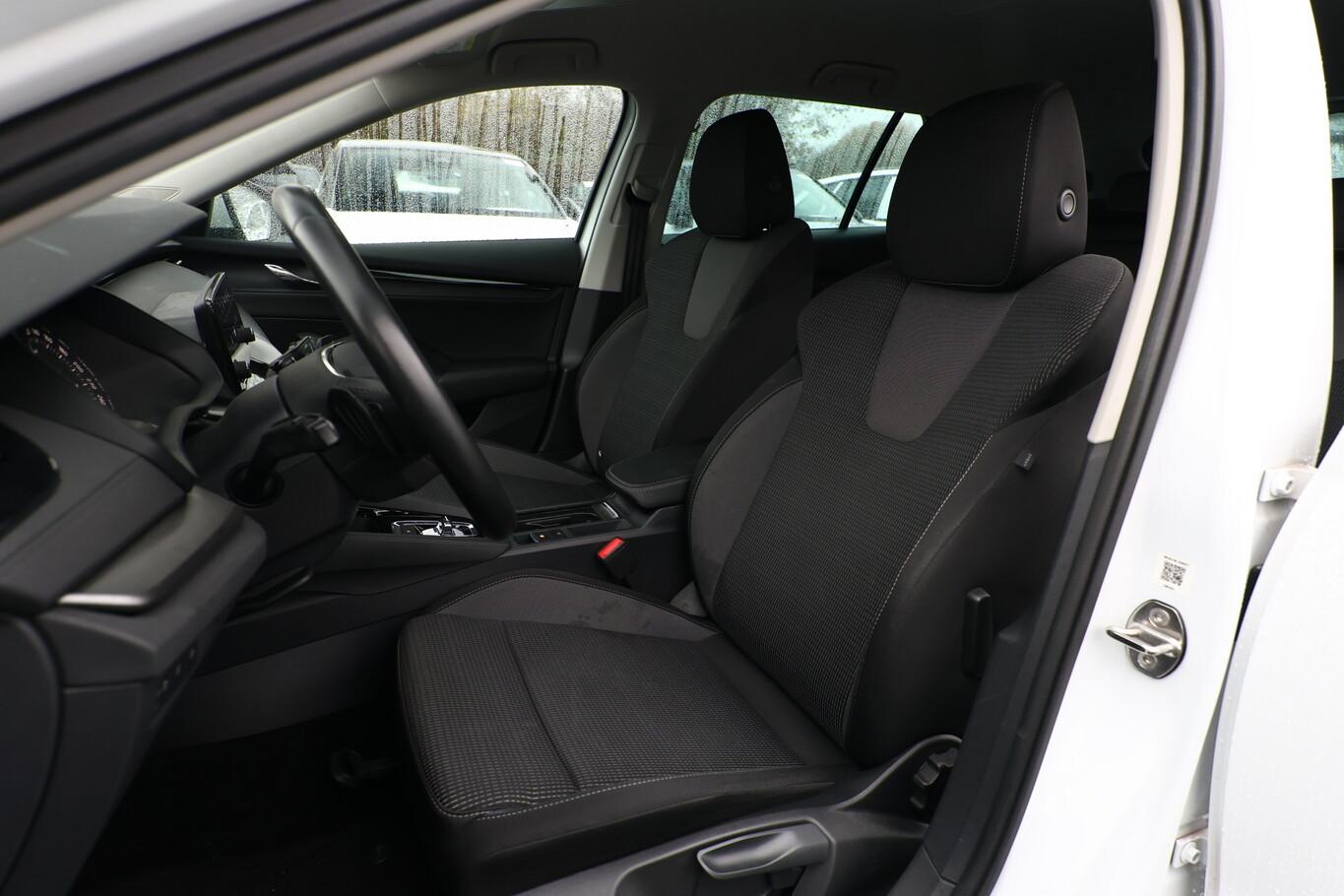 Skoda Octavia Combi 2.0 TDI 150 DSG Ambition PDC SmLi