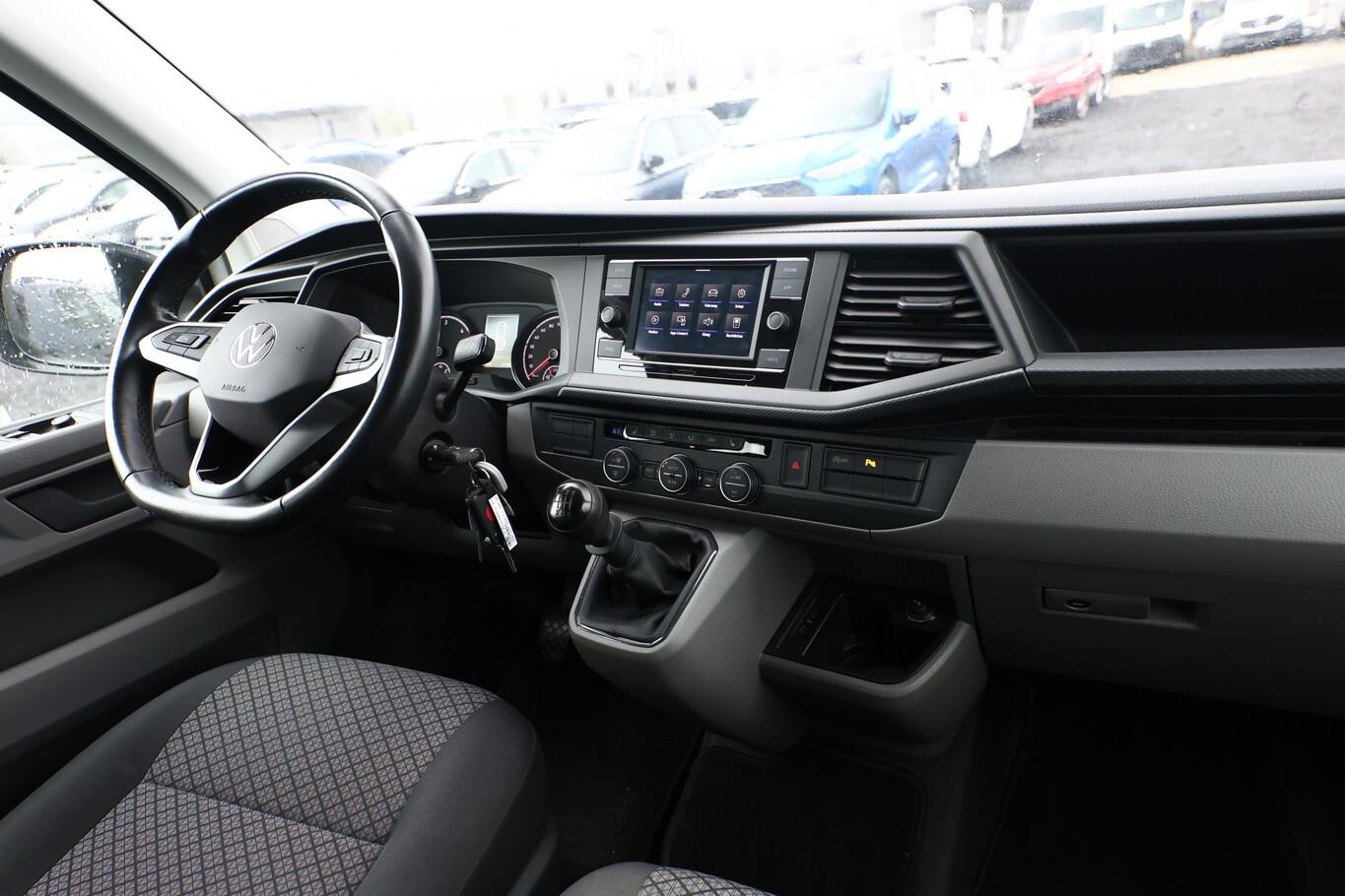 Volkswagen T6 Caravelle T6.1 Caravelle 2.0 TDI 150 Trendline 9S AppC PDC