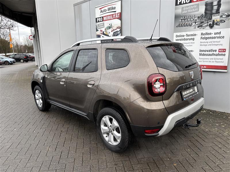 Dacia Duster SCe 115 2WD Comfort*NAVI*KAMERA*KLIMA*AHK *