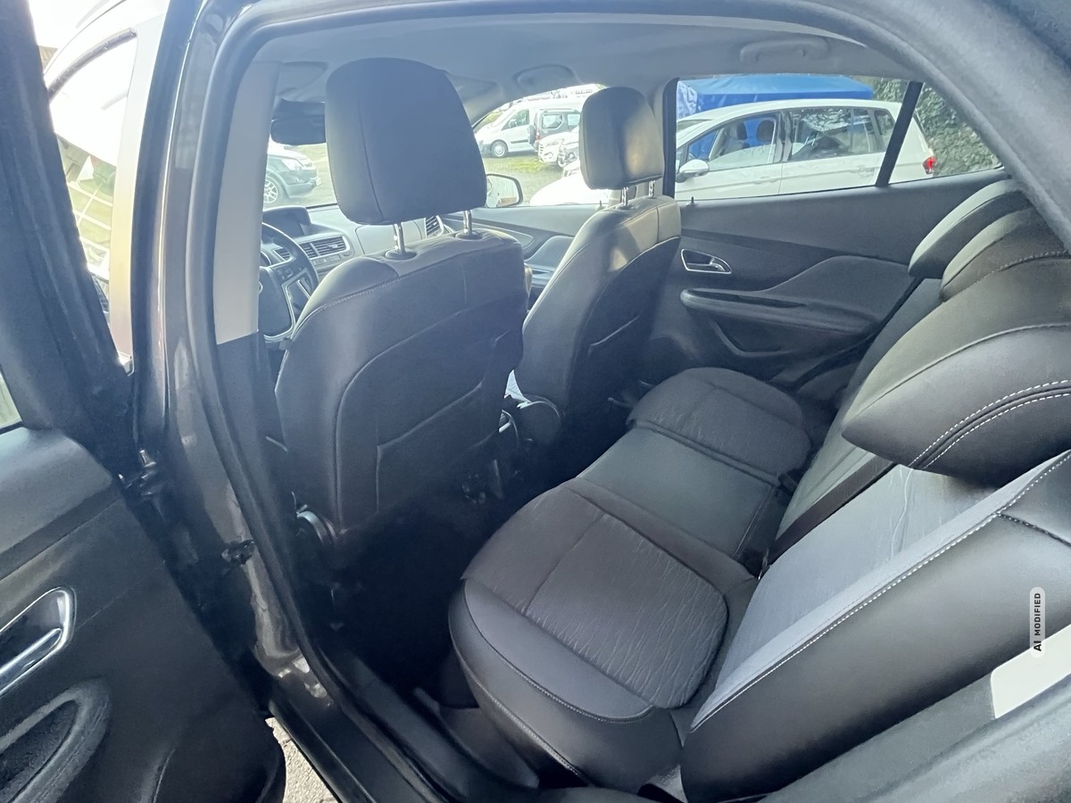 Opel Mokka 1.4T INNOVATION*4x4*CAM*NAVI*XENON*PARK PILOT*GEPFLEGT
