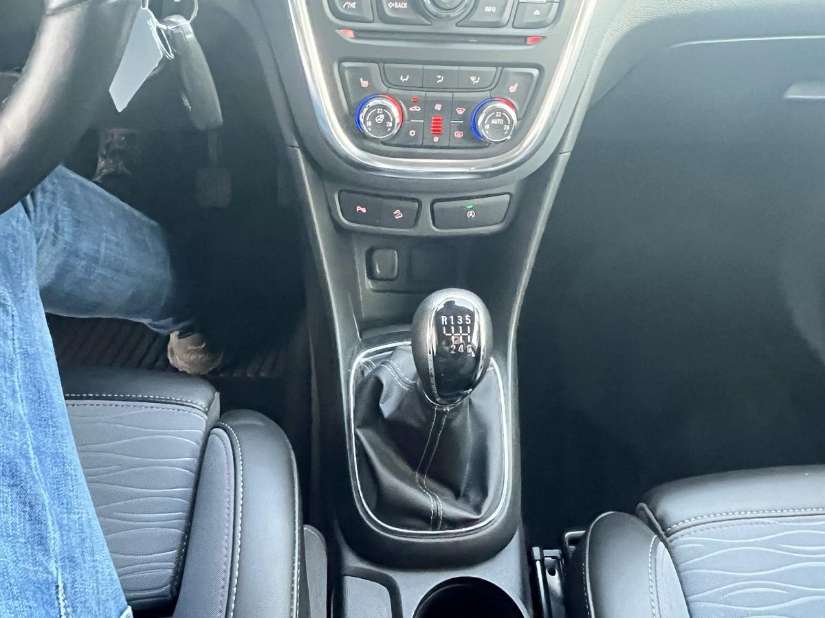 Opel Mokka 1.4T INNOVATION*4x4*CAR PLAY*CAM*NAVI*XENON*PARK PILOT