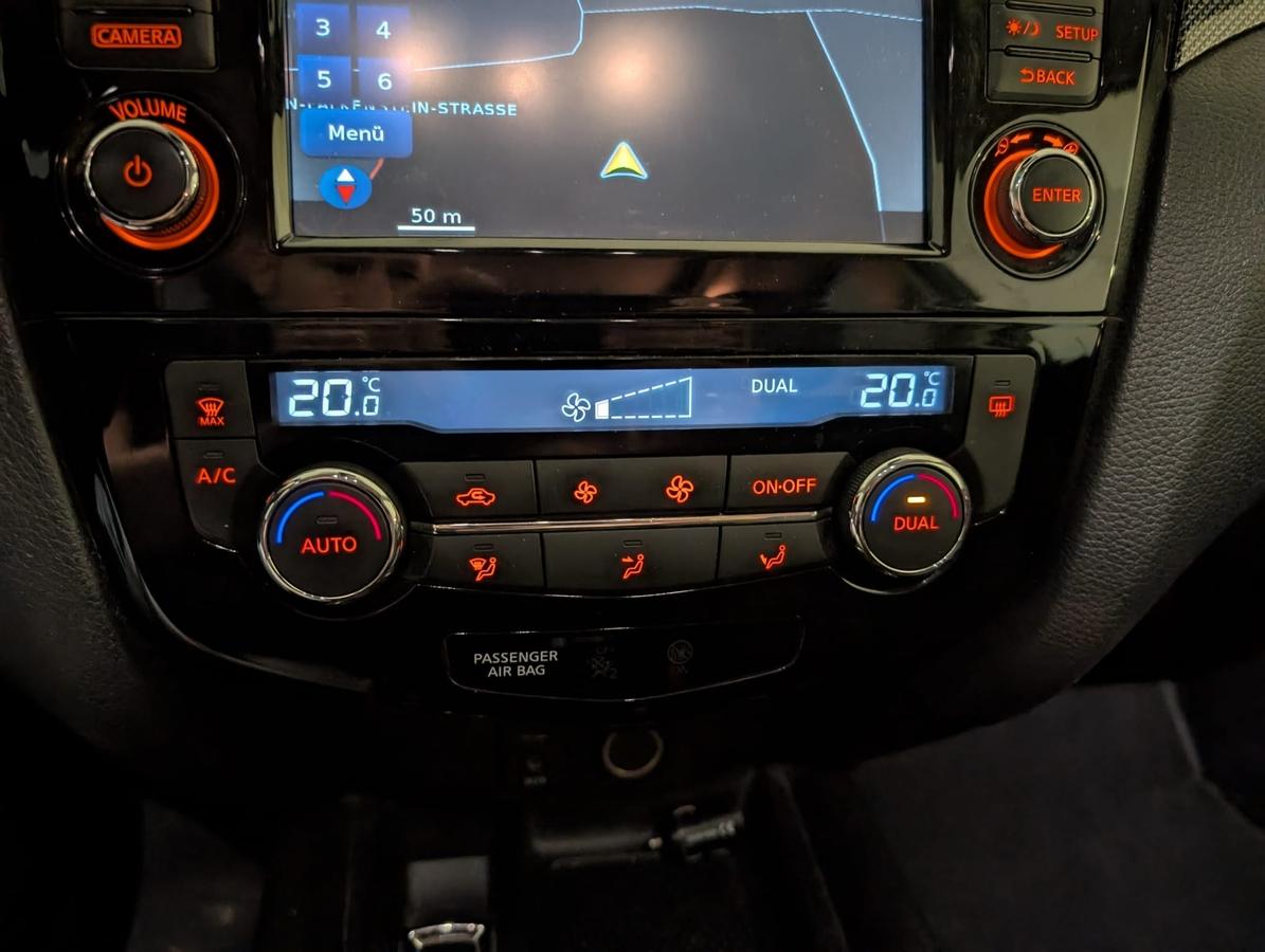 Nissan X-Trail Tekna Pano Leder Navi Scheckheft 360