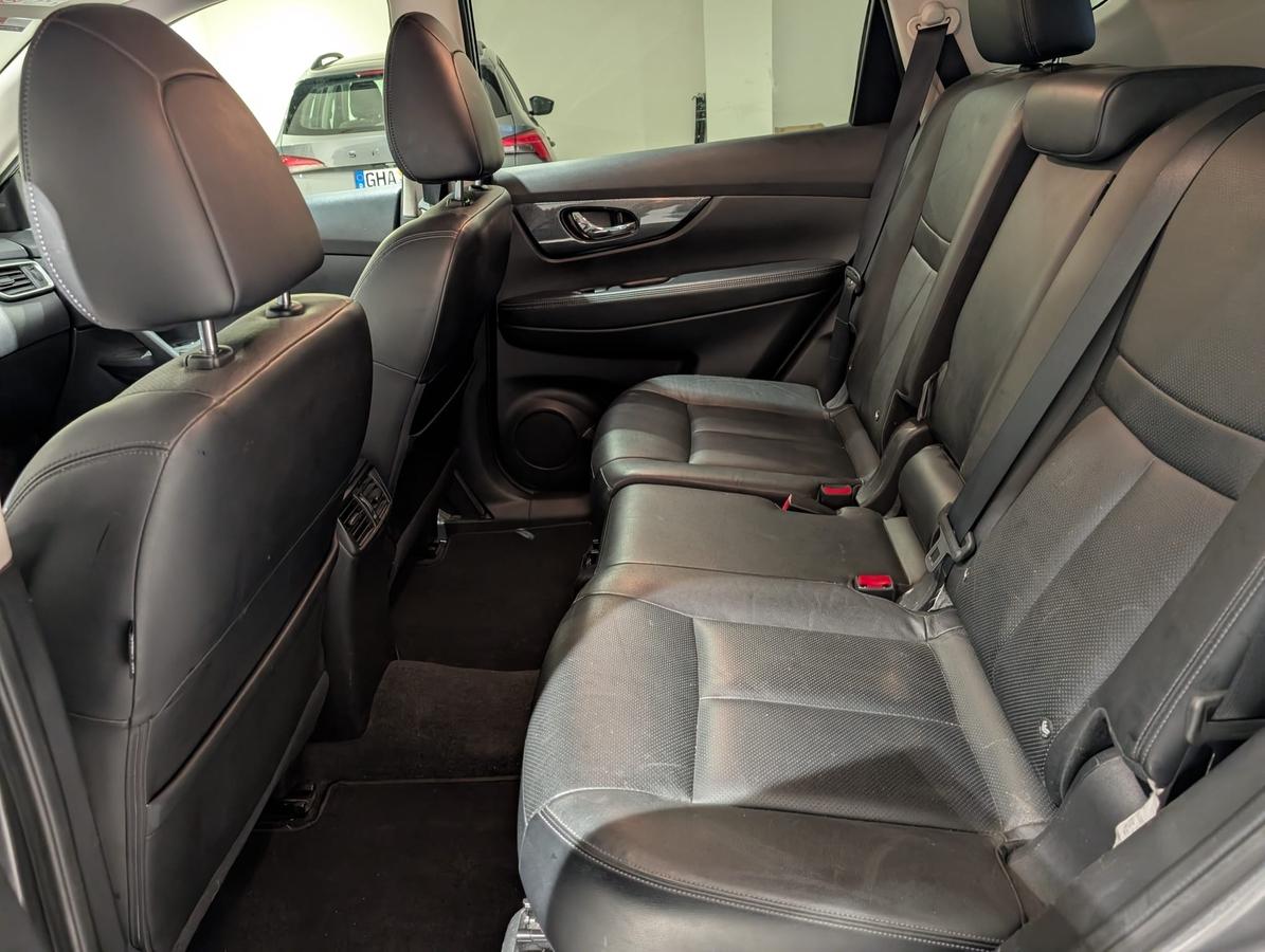 Nissan X-Trail Tekna Pano Leder Navi Scheckheft 360