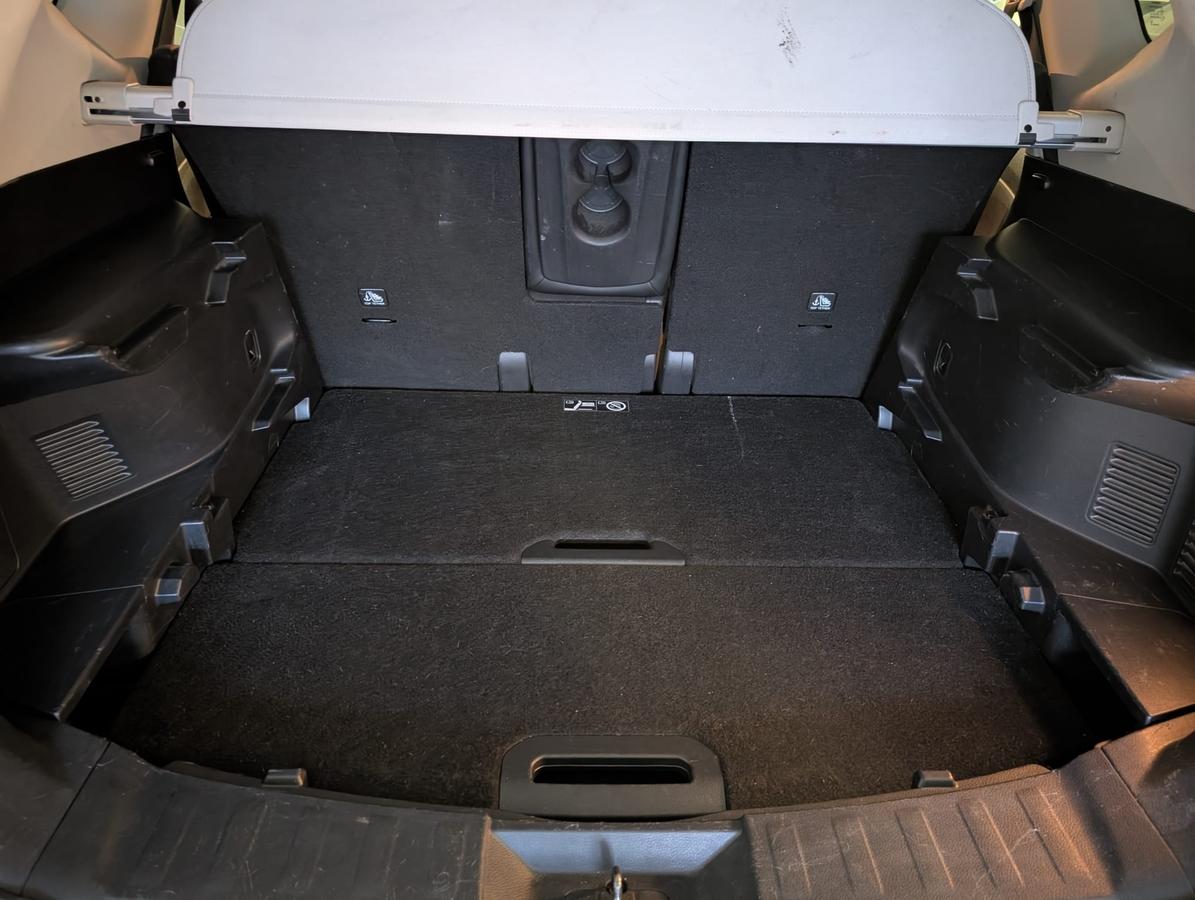 Nissan X-Trail Tekna Pano Leder Navi Scheckheft 360