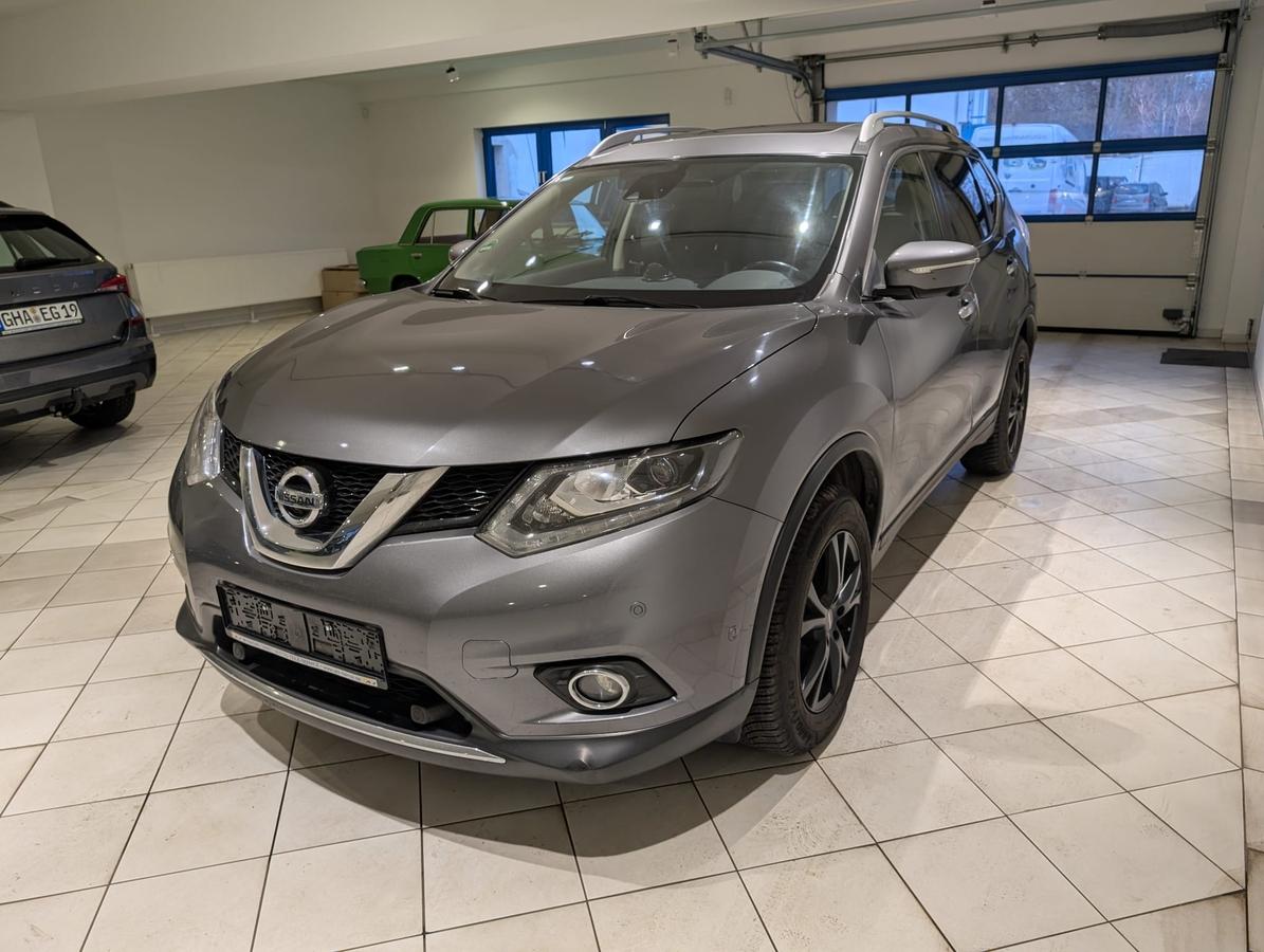 Nissan X-Trail Tekna Pano Leder Navi Scheckheft 360