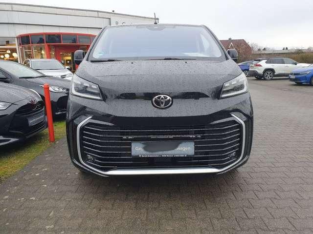 Toyota Proace 2,0-l-D-4D L2 (8-Si.) Autm. Verso Team Deutschland