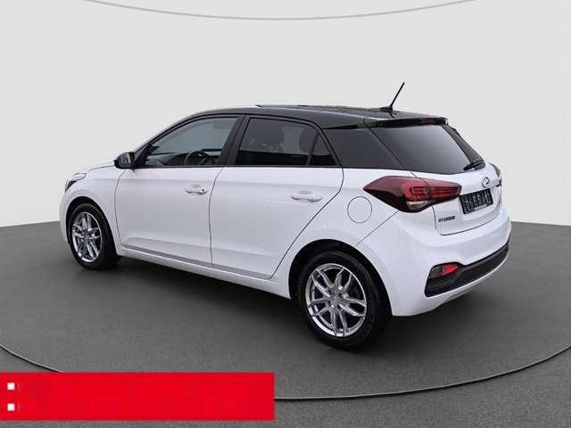 Hyundai i20 1.2 Advantage + RFK SHZ KLIMA USB