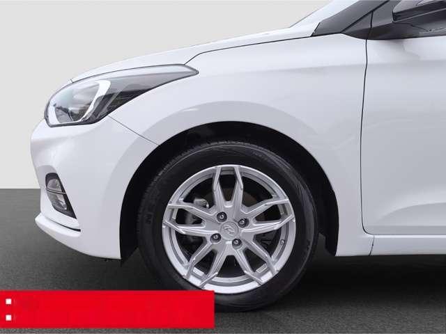 Hyundai i20 1.2 Advantage + RFK SHZ KLIMA USB