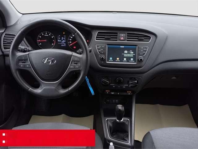 Hyundai i20 1.2 Advantage + RFK SHZ KLIMA USB