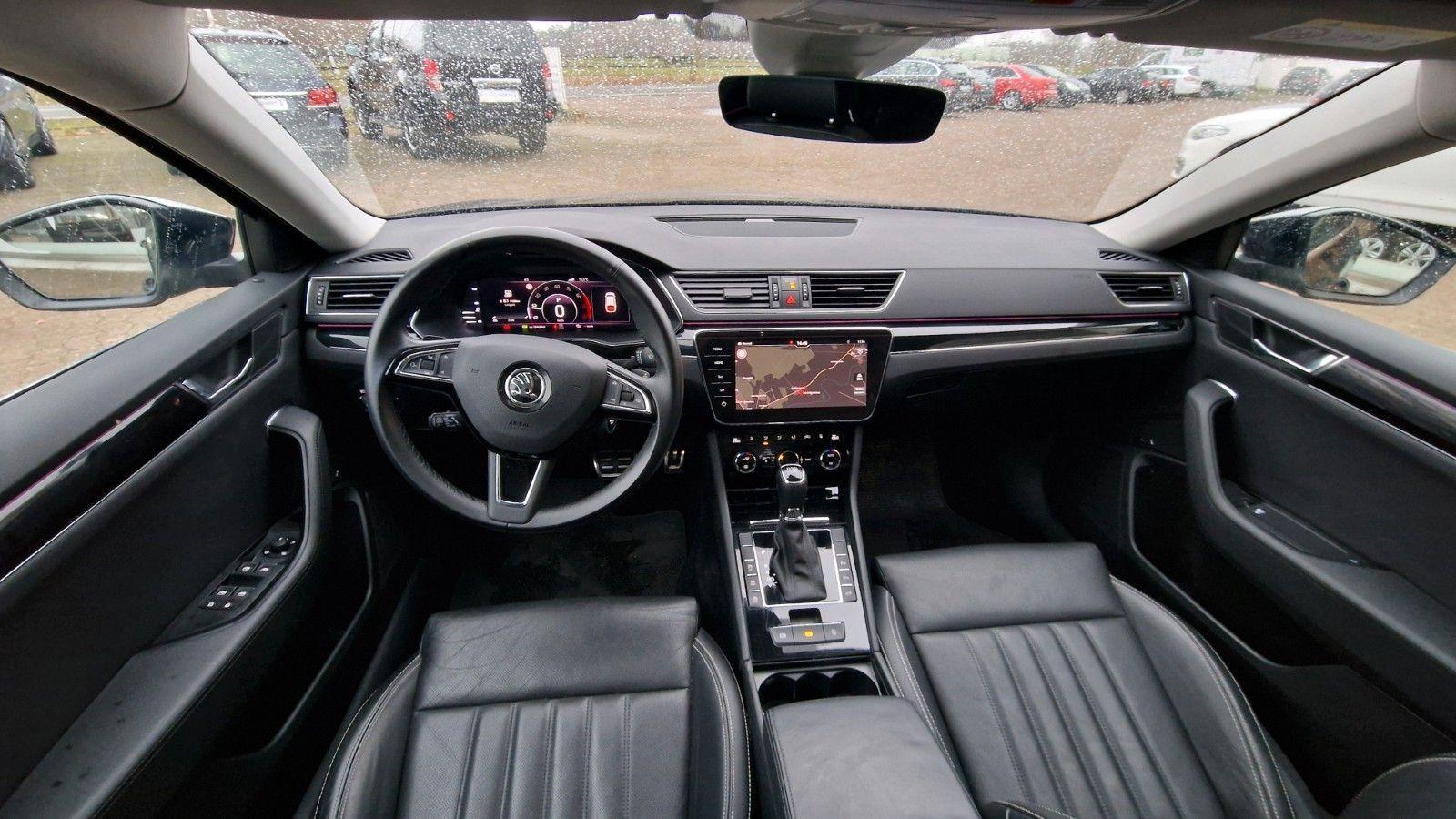 Skoda Superb Combi L&K AHK PANORAMA