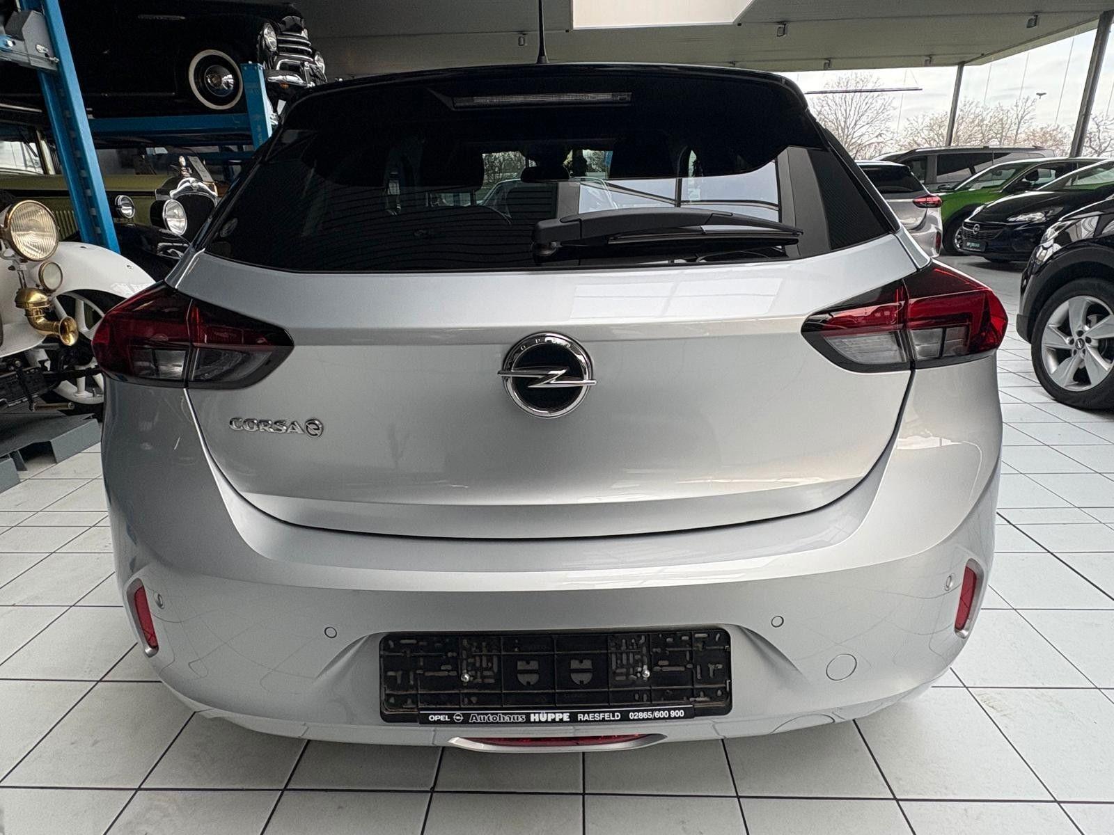 Opel Corsa F Edition Electric 100KW (136 PS)