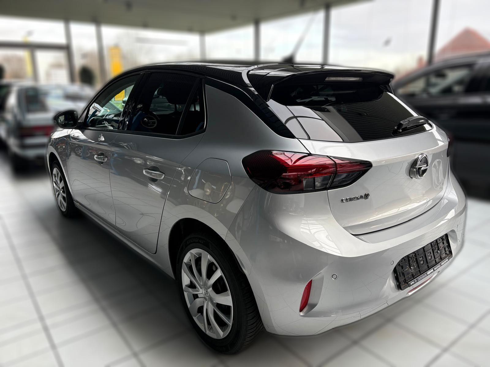 Opel Corsa F Edition Electric 100KW (136 PS)