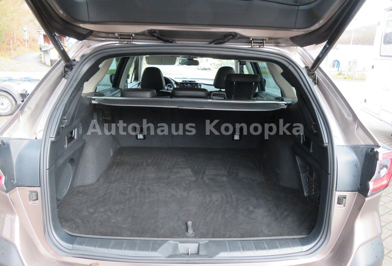 Subaru Outback Outback 2.5i Platinum Lineartronic AHK+WR+HU/AU