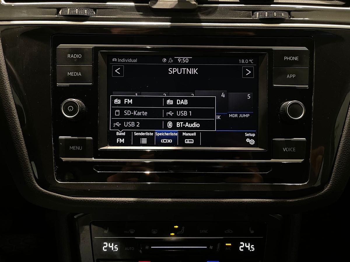 Volkswagen Tiguan 1.5 TSI Standheizung Leder DCC