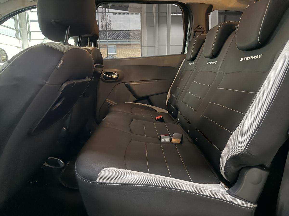 Dacia Lodgy  1.6 Navi Klima R.Cam 7-Sitzer