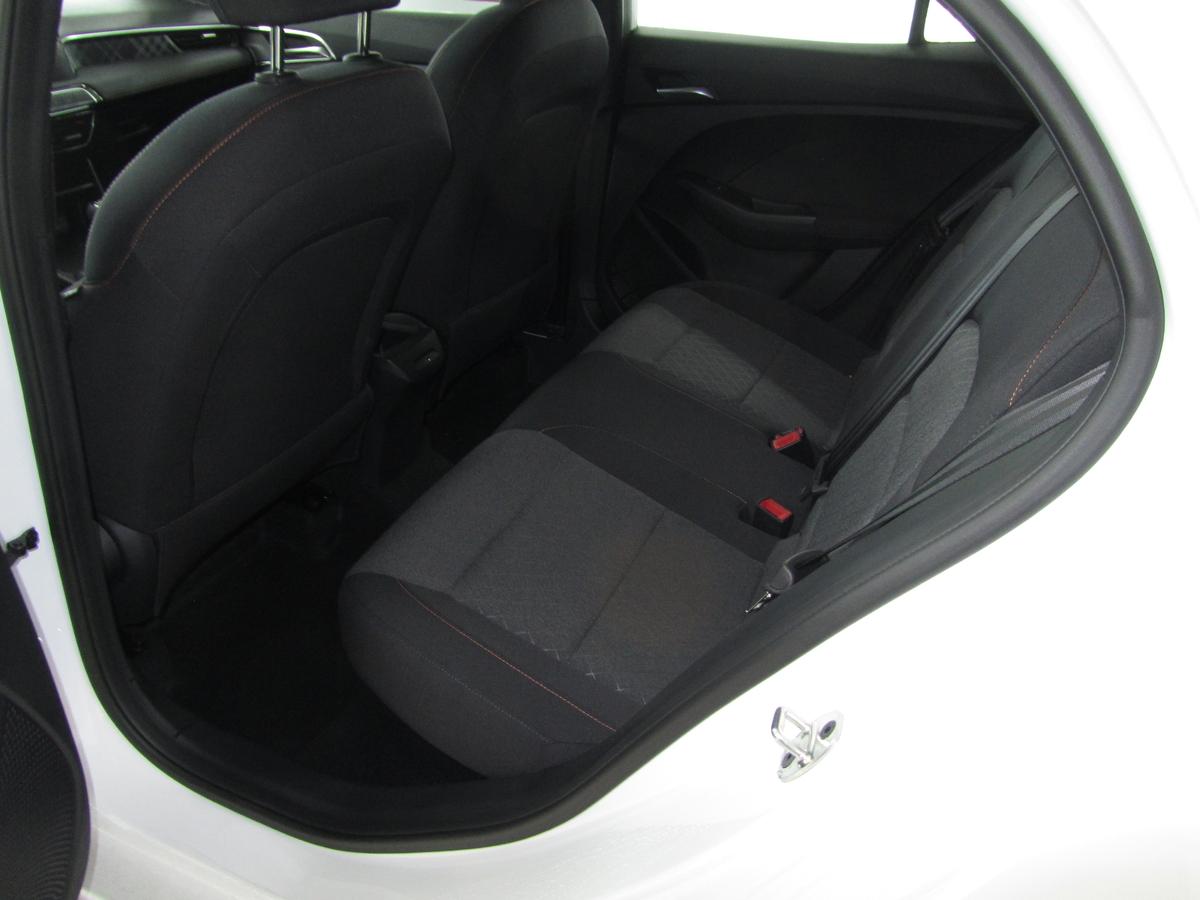 MG MG3 1,5 T Comfort+Navi+RFK