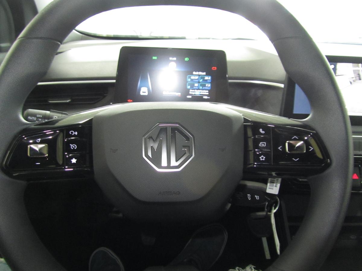 MG MG3 1,5 T Comfort+Navi+RFK