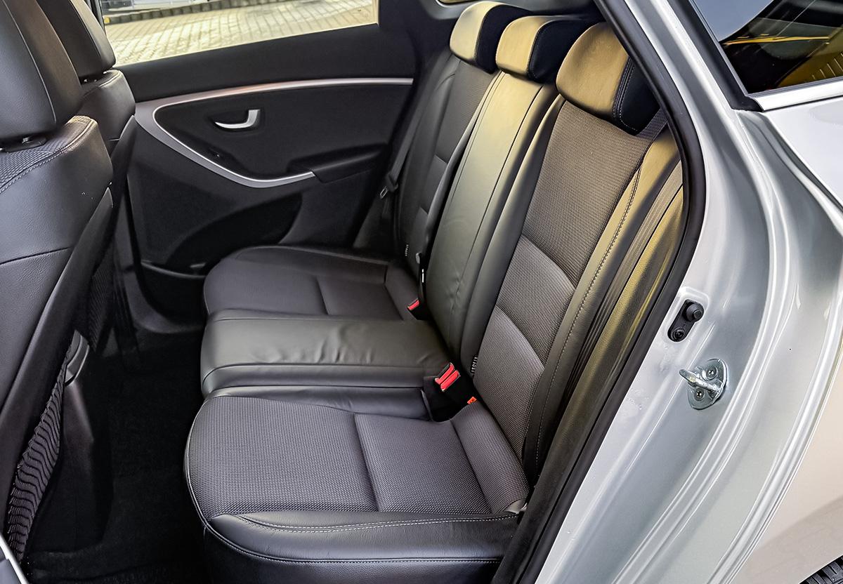 Hyundai i30 1.6 CRDi FIFA World Cup Edition NAVI SHZ 