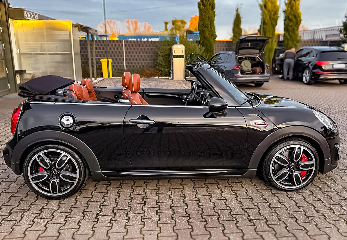 MINI John Cooper Works Cabrio NAVI PDC SHZ RFK